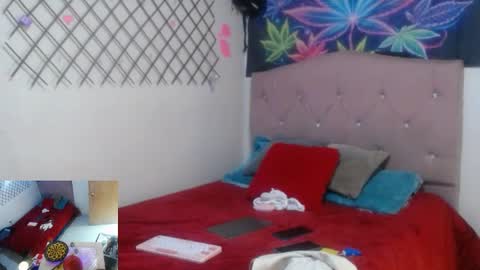 Meizquin and Lucifer online show from April 24, 2026, 7:05 pm