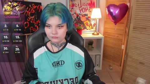 Snapshot of mekurisu chatting on February 11, 2025, 4:44 am mekurisu online show from February 11, 2025, 4:44 am