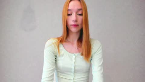 mel__lisa online show from June 8, 2026, 11:27 pm