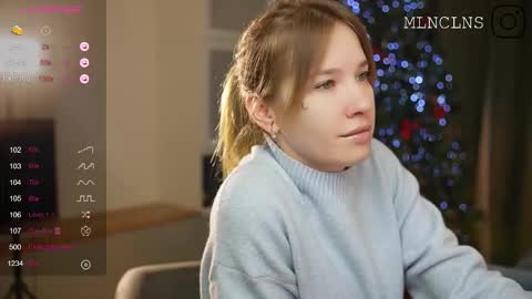 MELANIE  PVT ONLY 60TK PER MIN online show from December 14, 2025, 1:38 pm