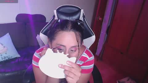 Snapshot of mel_raise chatting on June 22, 2026, 4:59 pm mel raise online show from June 22, 2026, 4:59 pm