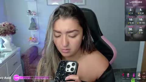 Snapshot of melaany_ chatting on June 14, 2026, 12:41 am Melaany online show from June 14, 2026, 12:41 am