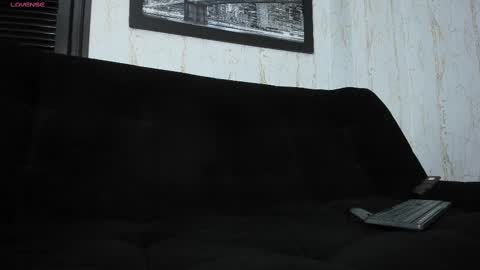 Snapshot of melani_greyy chatting on February 26, 2025, 8:44 pm melani greyy online show from February 26, 2025, 8:44 pm