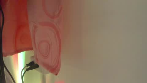 melanie__evans online show from May 14, 2026, 10:55 am