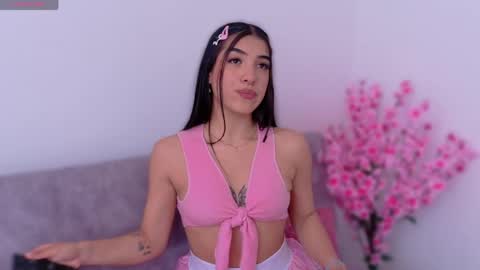 Melanie online show from May 14, 2026, 3:52 pm