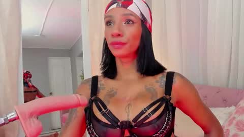 Snapshot of melanie_milleer chatting on February 22, 2026, 5:30 am Melanie Miller online show from February 22, 2026, 5:30 am