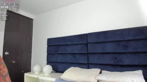 Melanie roux  online show from February 27, 2026, 12:05 pm