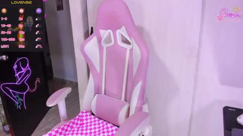 Snapshot of melanie_sweetness_ chatting on April 15, 2026, 1:12 am Melanie Sweetness online show from April 15, 2026, 1:12 am