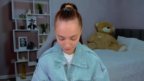 MelanieAlves online show from April 26, 2026, 2:26 pm