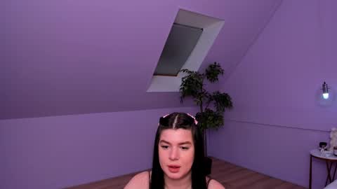 Melanie online show from February 21, 2025, 7:54 pm