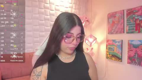 Snapshot of melaniegrayx chatting on July 2, 2026, 2:34 pm melaniegrayx online show from July 2, 2026, 2:34 pm