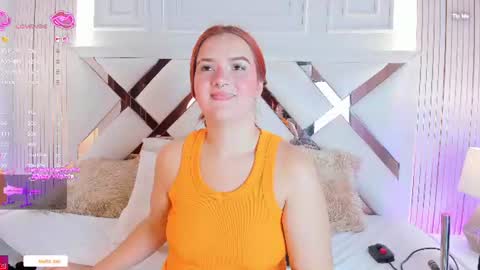 Snapshot of melanieklaus2 chatting on June 9, 2026, 2:06 pm MELANIE online show from June 9, 2026, 2:06 pm