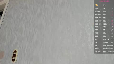 Snapshot of melanierioss_ chatting on July 28, 2026, 12:34 pm online show from July 28, 2026, 12:34 pm