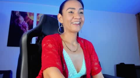 Snapshot of melannia_hills chatting on January 17, 2025, 7:08 am melannia_hills online show from January 17, 2025, 7:08 am