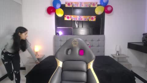 Snapshot of melanny_petite chatting on July 10, 2026, 12:30 pm melanny_petite online show from July 10, 2026, 12:30 pm