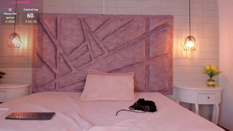 melany_heaven online show from July 4, 2026, 10:49 pm