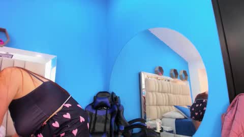 Melany  online show from February 26, 2026, 12:48 pm