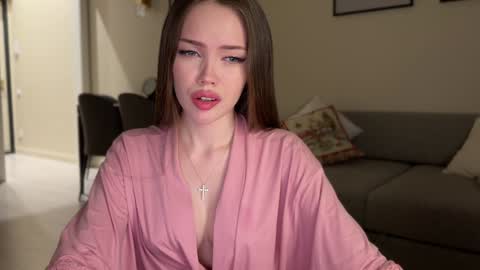 Snapshot of melanybunny chatting on January 16, 2025, 4:28 pm Adel online show from January 16, 2025, 4:28 pm