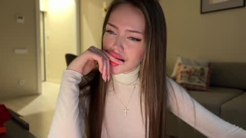 Snapshot of melanybunny chatting on January 17, 2025, 12:42 pm Adel online show from January 17, 2025, 12:42 pm