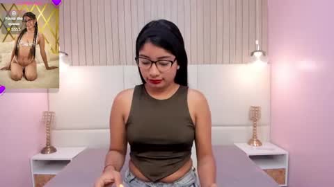 Snapshot of melanywayne_ chatting on July 28, 2026, 12:01 pm Melany online show from July 28, 2026, 12:01 pm