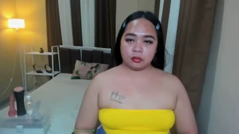 melayfoxx online show from May 1, 2026, 12:21 pm