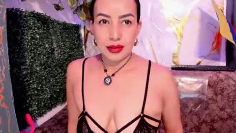 Snapshot of meleekxxx chatting on June 26, 2026, 8:24 pm MeleekXXX online show from June 26, 2026, 8:24 pm