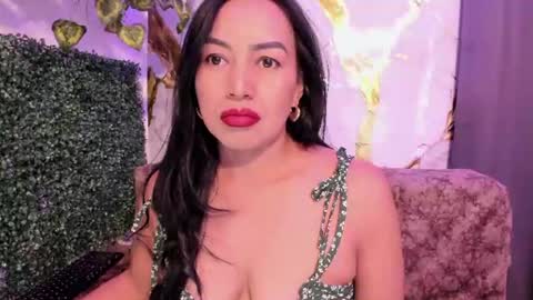 Snapshot of meleekxxx chatting on July 27, 2026, 8:38 pm MeleekXXX online show from July 27, 2026, 8:38 pm