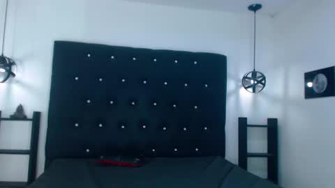 Snapshot of meli_blad chatting on February 21, 2025, 12:16 am meli_blad online show from February 21, 2025, 12:16 am