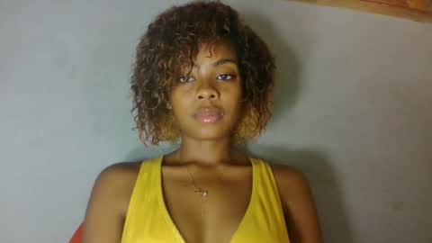 Snapshot of meliana98 chatting on October 20, 2025, 10:05 am meliana98 online show from October 20, 2025, 10:05 am