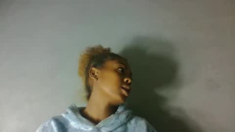 Snapshot of meliana98 chatting on October 29, 2025, 6:09 pm meliana98 online show from October 29, 2025, 6:09 pm