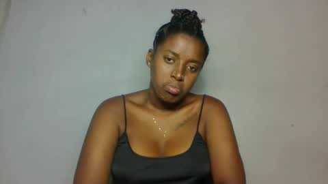 Snapshot of meliana98 chatting on November 11, 2025, 6:57 am meliana98 online show from November 11, 2025, 6:57 am