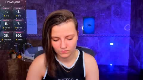 Melinda online show from April 23, 2026, 1:18 am