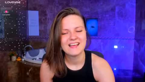 Melinda online show from July 2, 2026, 3:23 am