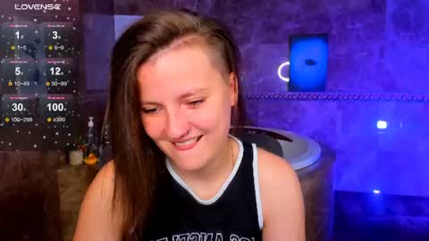 Melinda online show from July 16, 2026, 12:49 am