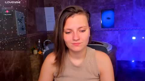 Melinda online show from July 25, 2026, 12:31 am