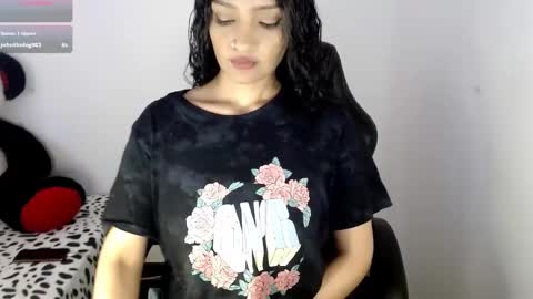 Snapshot of melinna706702 chatting on January 24, 2025, 10:08 pm melinna706702 online show from January 24, 2025, 10:08 pm