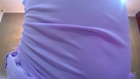 Snapshot of melisa_garcia chatting on May 18, 2026, 10:43 am Melissa online show from May 18, 2026, 10:43 am