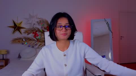 Victoria online show from January 2, 2025, 1:19 pm