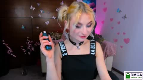 Melisa online show from March 4, 2025, 8:49 pm