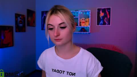 Snapshot of melisa_white1 chatting on May 9, 2026, 7:19 pm Melisa online show from May 9, 2026, 7:19 pm