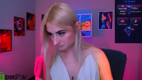 Snapshot of melisa_white1 chatting on May 19, 2026, 7:20 pm Melisa online show from May 19, 2026, 7:20 pm