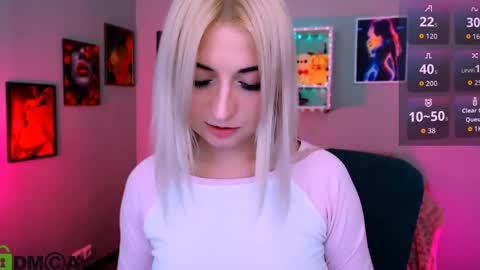 Snapshot of melisa_white1 chatting on May 27, 2026, 7:44 pm Melisa online show from May 27, 2026, 7:44 pm