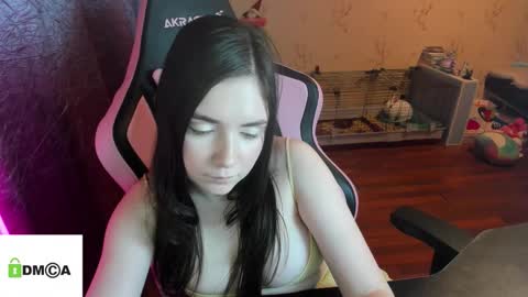 melisanilson online show from February 17, 2026, 10:38 pm