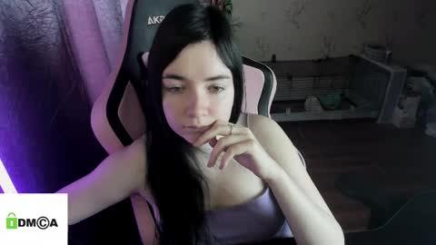 melisanilson online show from May 15, 2026, 2:51 am