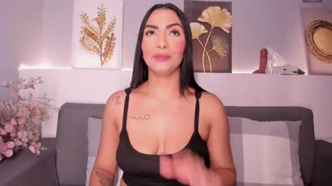 Snapshot of melissa__saenz_ chatting on April 22, 2026, 3:53 am M E L I S S A online show from April 22, 2026, 3:53 am