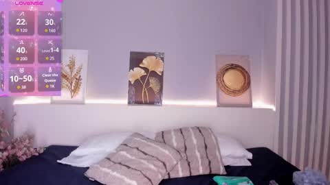 Snapshot of melissa__saenz_ chatting on May 18, 2026, 3:24 am M E L I S S A online show from May 18, 2026, 3:24 am