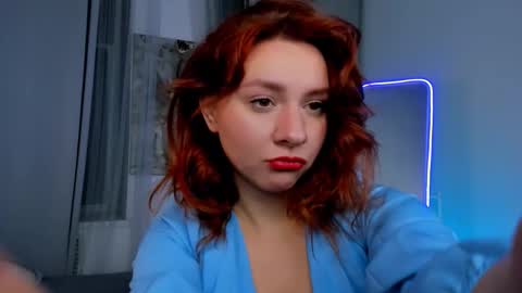 Melissa online show from November 19, 2025, 10:54 pm