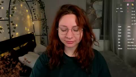 Snapshot of melissa_adamss chatting on April 16, 2026, 9:39 pm Melissa online show from April 16, 2026, 9:39 pm