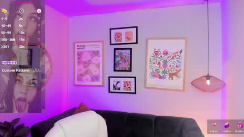 Snapshot of melissa_koster chatting on December 28, 2024, 2:11 am Melissa 3 online show from December 28, 2024, 2:11 am