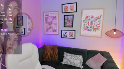 Snapshot of melissa_koster chatting on January 3, 2025, 10:40 pm Melissa 3 online show from January 3, 2025, 10:40 pm